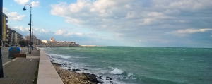 lungomare colonna molfetta